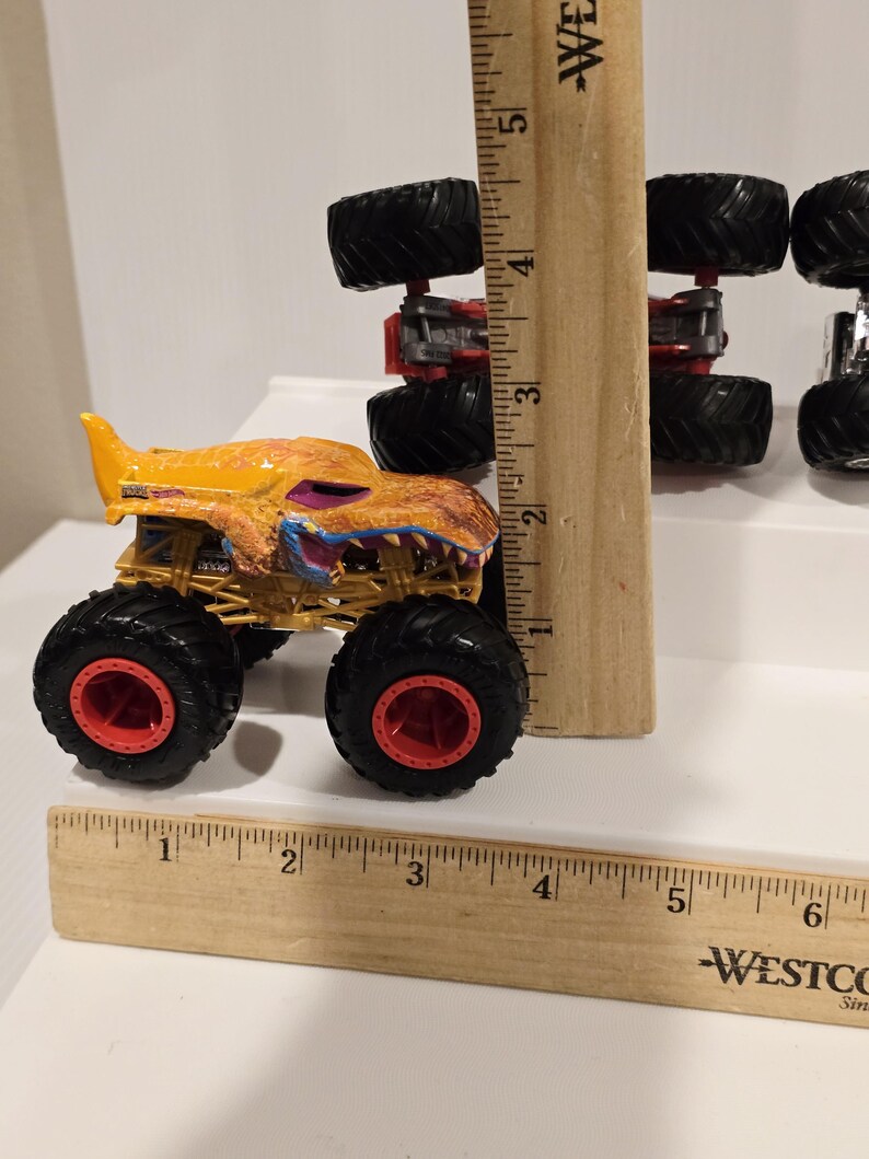 Hot Wheels Diecast Monster Jam Truck Set afbeelding 13