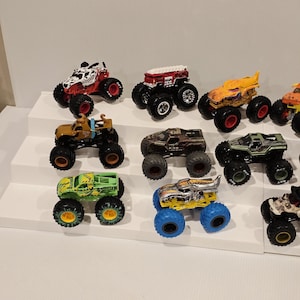 Hot Wheels Diecast Monster Jam Truck Set afbeelding 7