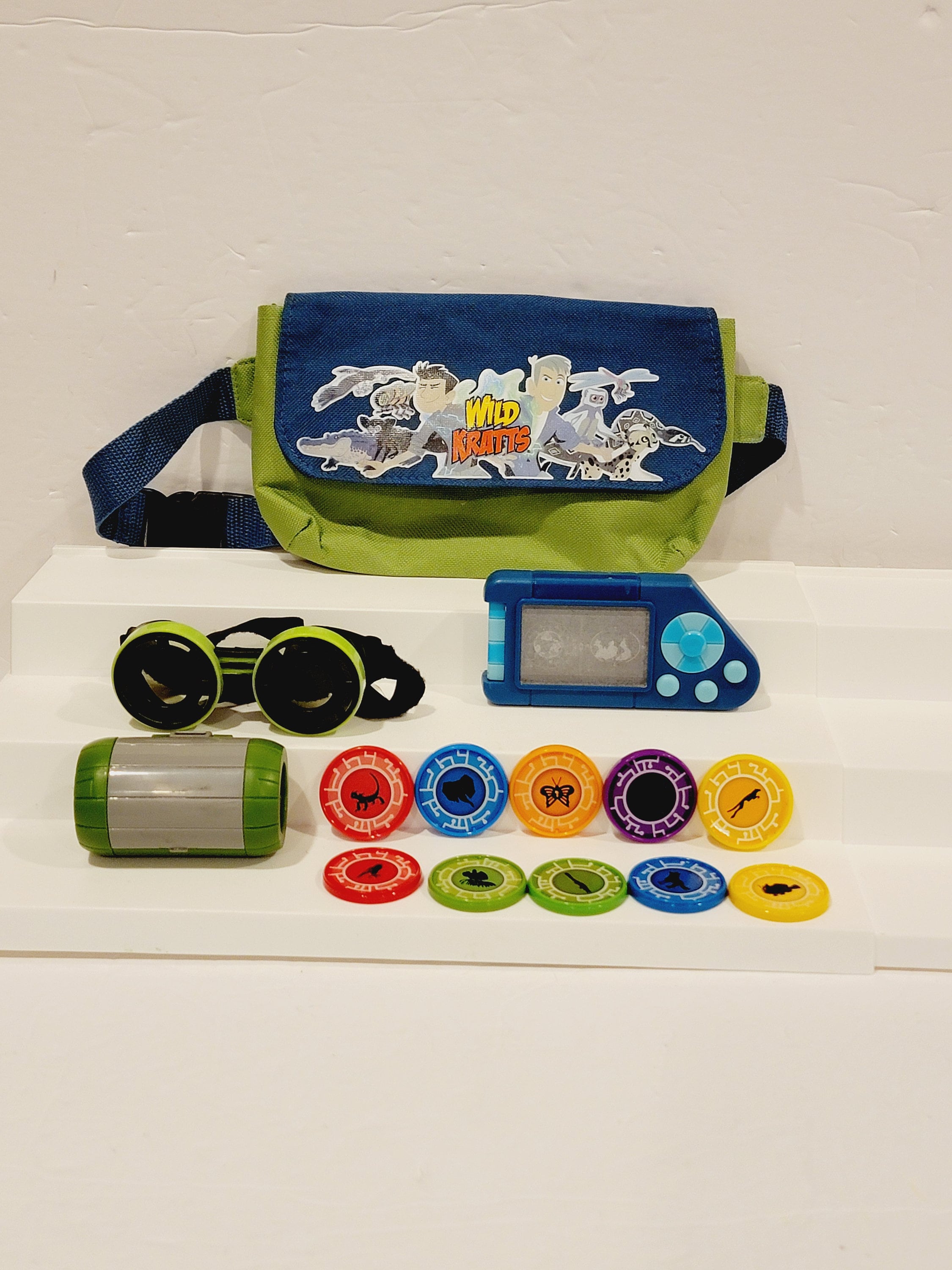 Wild Kratts Adventure Playset - Set Includes Goggles, Creature Pod
