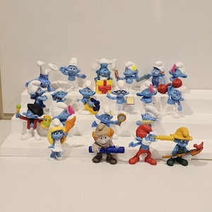 Peyo Smurf Figure Set