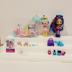 Shopkins Shoppies Peppa Mint's Gelati Scooter and Polli Polish
