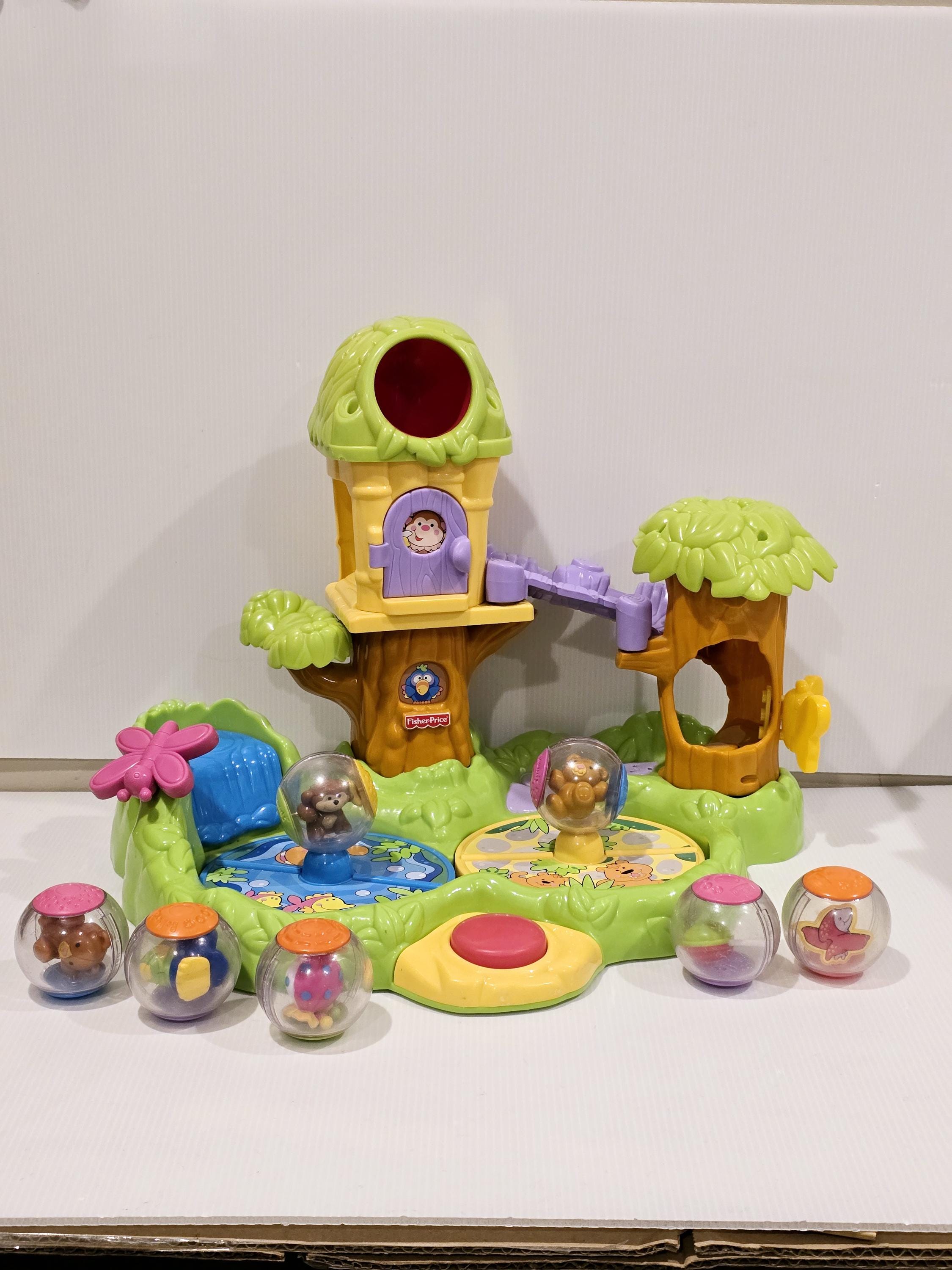 Treehouse Fisher Price Little People Surprise And Sounds Fisher