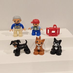 Lego Duplo Action Figure Set