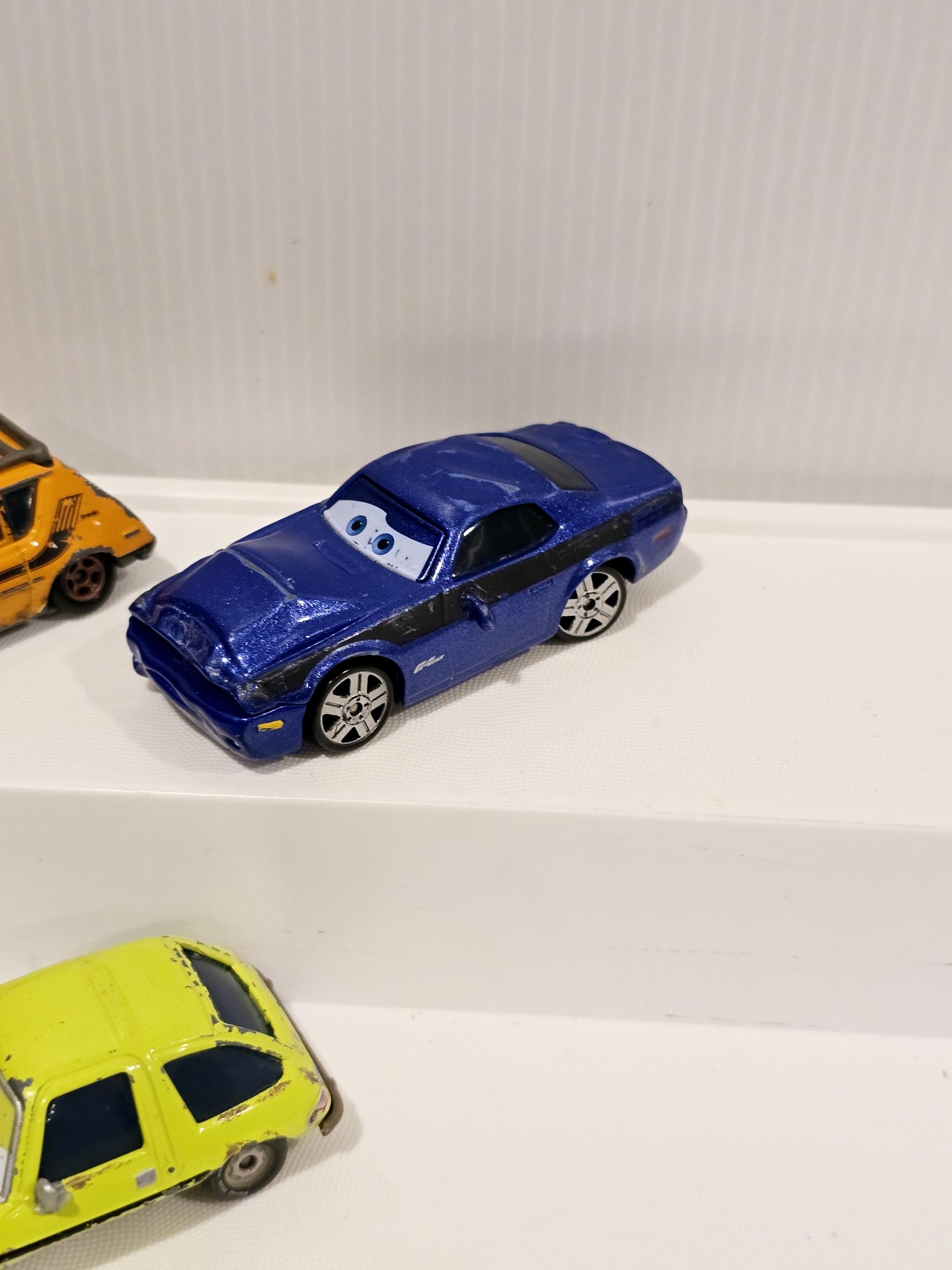 Disney Pixar Cars Grem Damaged Rod Torque Redline With Acer