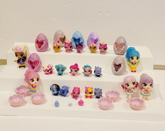 Hatchimals Cosmic Candy Collectibles Pixies and Figure Set