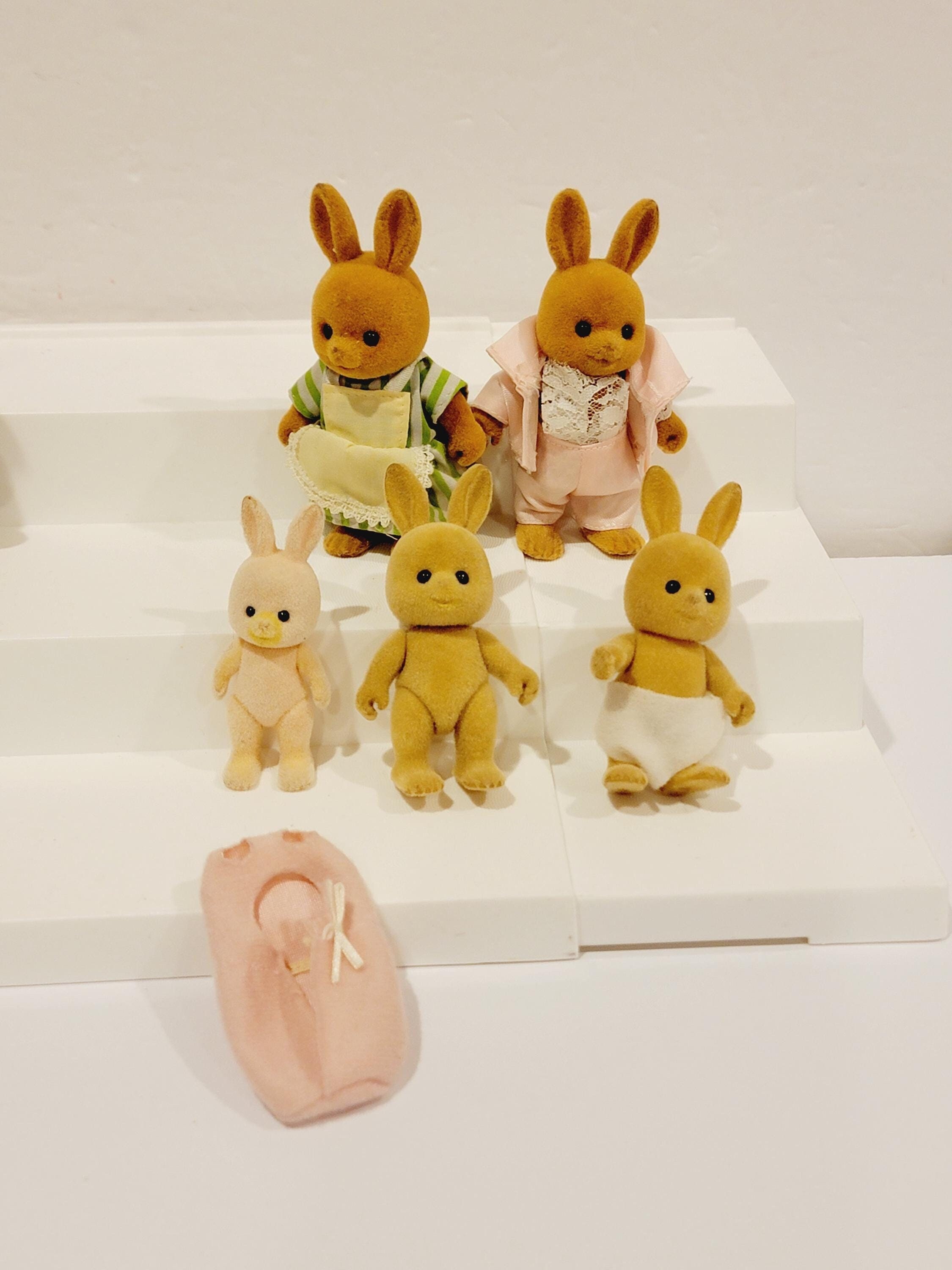 Vintage Sylvanian Calico Critters Maple Town Families Forest