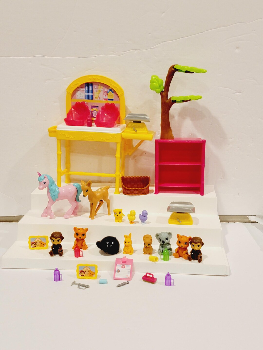 Barbie I Can Be Zoo Doctor Playset With Figures and Accessories Etsy