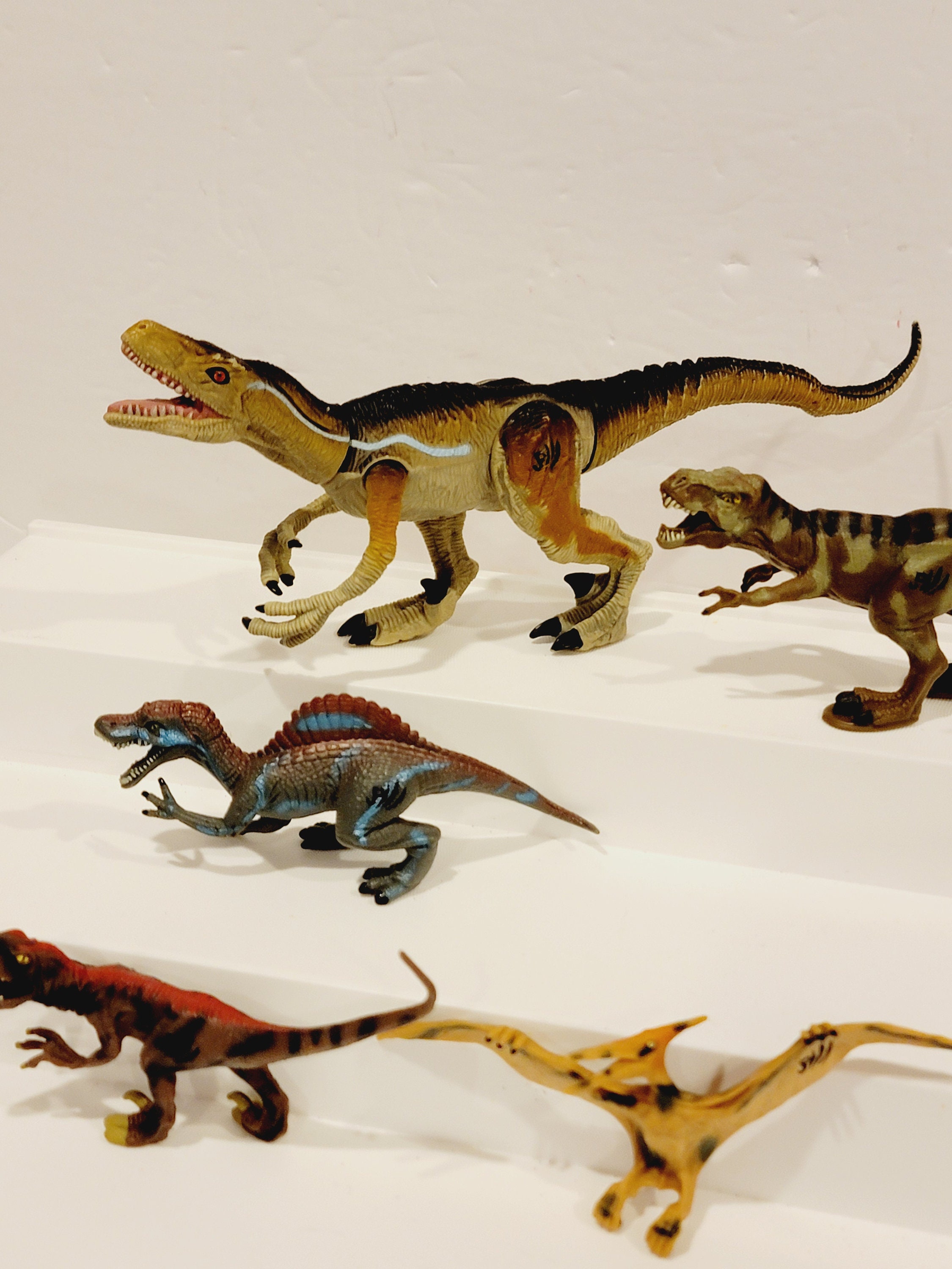 未開封　ジュラシックパークIII 3 スピノサウラス Camo Xtreme 未開封 ジュラシックパークIII 3 スピノサウラス Camo Xtreme