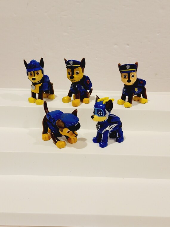 Paw patrol chase action figure discount