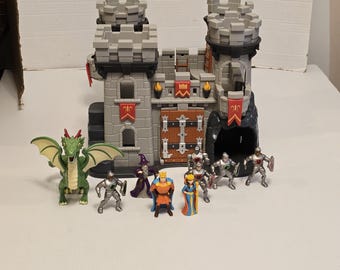 Lakeshore Royal Kingdom Adventure Castle Knights Wizard Set