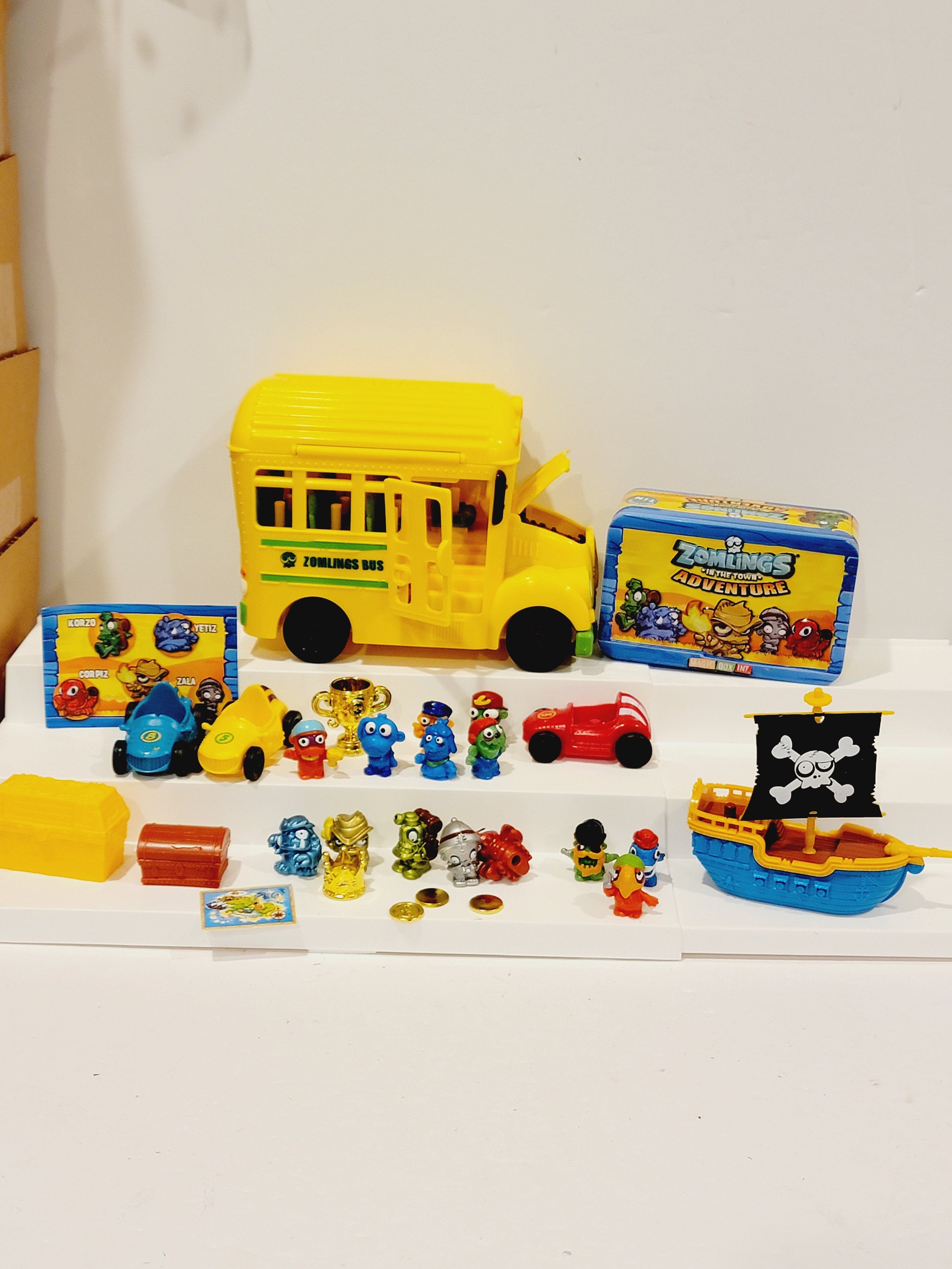 Zomlings school cheap bus