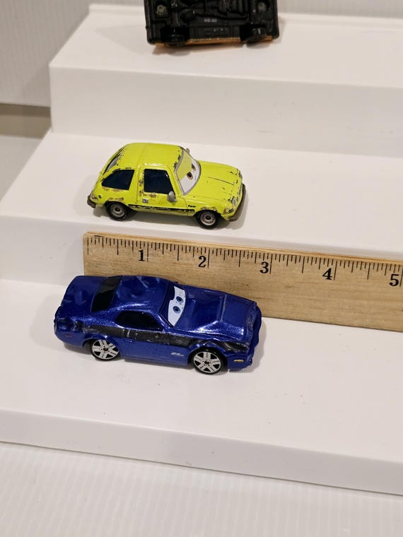 Disney Pixar Cars Grem Damaged Rod Torque Redline With Acer