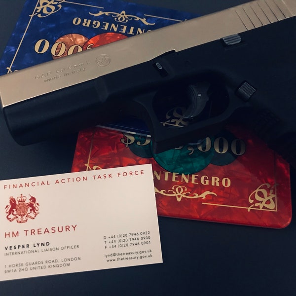 James Bond 007 - Casino Royale - Vesper Lynd Business Cards