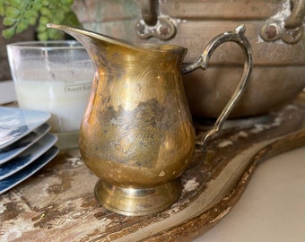 Brass Milk Pour with Rope Handle - Vintage Cream Pour - Traditional Farmhouse Brass Pitcher