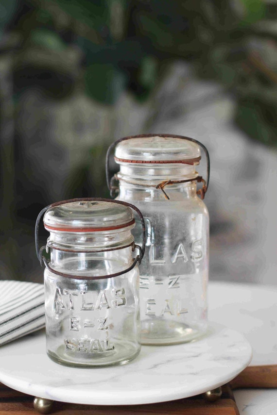 Small Clear Atlas Ball Glass Canister With E-Z Seal and Wire Bail