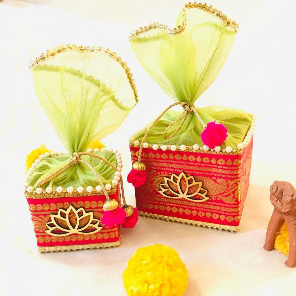 Indian Wedding Favors Sweet Gift Box Housewarming Favors