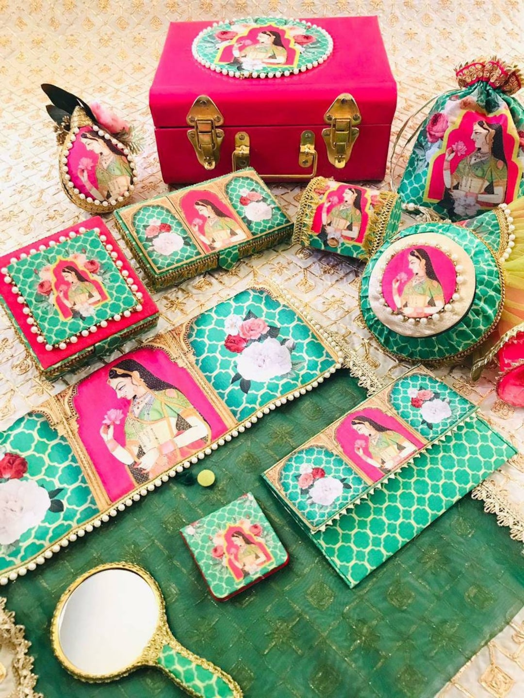 Shagun Hamper, Trousseau Set for Bride, Daughter in Law Wedding