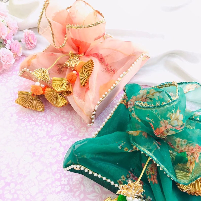 Indian Wedding Favors, Baby Shower Sweet Floral Gift Box, Bridesmaid Basket For Hamper, Housewarming Return Gift India, Dulhan Gifting Sets image 5
