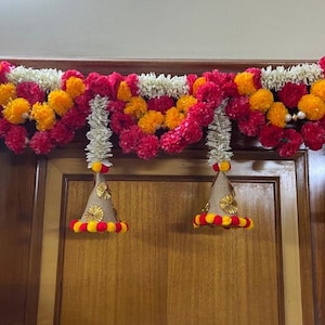Toran Door Hanging, Diwali Backdrop, Marigold Door Valence, Jute & Pom Pom Wall Hanging, Entryway Decoration, Wall Decor, New Home gift