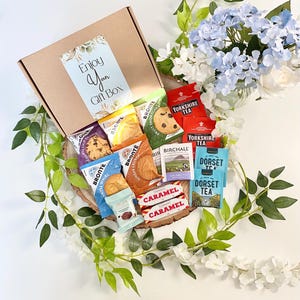 Caja de regalo de té, galletas y chocolate / Cumpleaños / Té de la tarde / Día de la Madre / Día del Padre / Gracias / Que te mejores pronto / Felicitaciones /