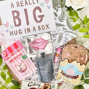 Caja de regalo divertida / Cumpleaños / Hija / Abrazo en una caja / Felicitaciones / Hermana / Mejor amiga / Navidad / Paquete de atención / Apto para buzón /