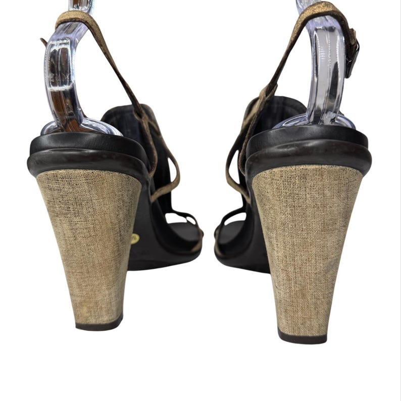 Sandalias de tacón con cuentas estilo boho de Donald J. Pliner, talla 8.5, de cuero, fabricadas en Italia. imagen 5