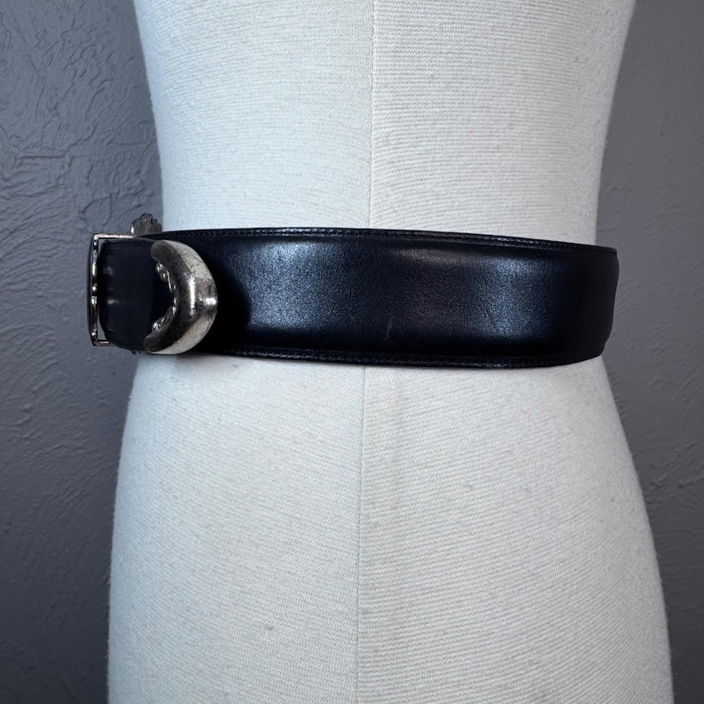 Vintage 1994 small Brighton, silver and black leather belt Goth Western Boho image 4