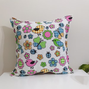 Bird patterned linen pillow, linen pillow cover, decorative pillow, custom pillows, patterned linen pillows, seat cushion, gift pillows