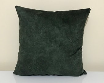 Donkergroen zacht kussen, donkergroen designkussen, plaidkussen, cadeaukussen, taillekussen, lendenkussen, luxe kussens, speciale afmetingen