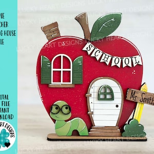 Apple Teacher Standing House File SVG, Apple, Lápis, Sala de aula, Lápis, Bookworm, Presente, Bandeja em camadas Glowforge, LuckyHeartDesignsCo