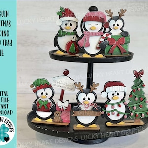 Pingouin Noël debout plateau à plusieurs niveaux fichier SVG, canne en bonbon Glowforge, renne, Rudolph, père Noël, plateau à plusieurs niveaux, LuckyHeartDesignsCo