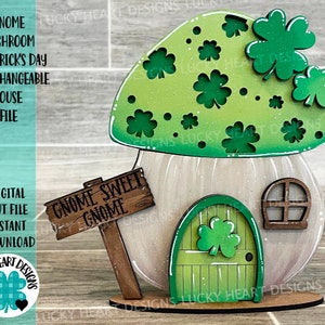 Gnome Mushroom St. Patrick's day Interchangeable House File SVG, (componente aggiuntivo) Vassoio a più livelli, Glowforge, LuckyHeartDesignsCo