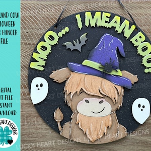 ハイランド牛のハロウィンドアハンガーファイル SVG、Farm Glowforge、魔女、LuckyHeartDesignsCo