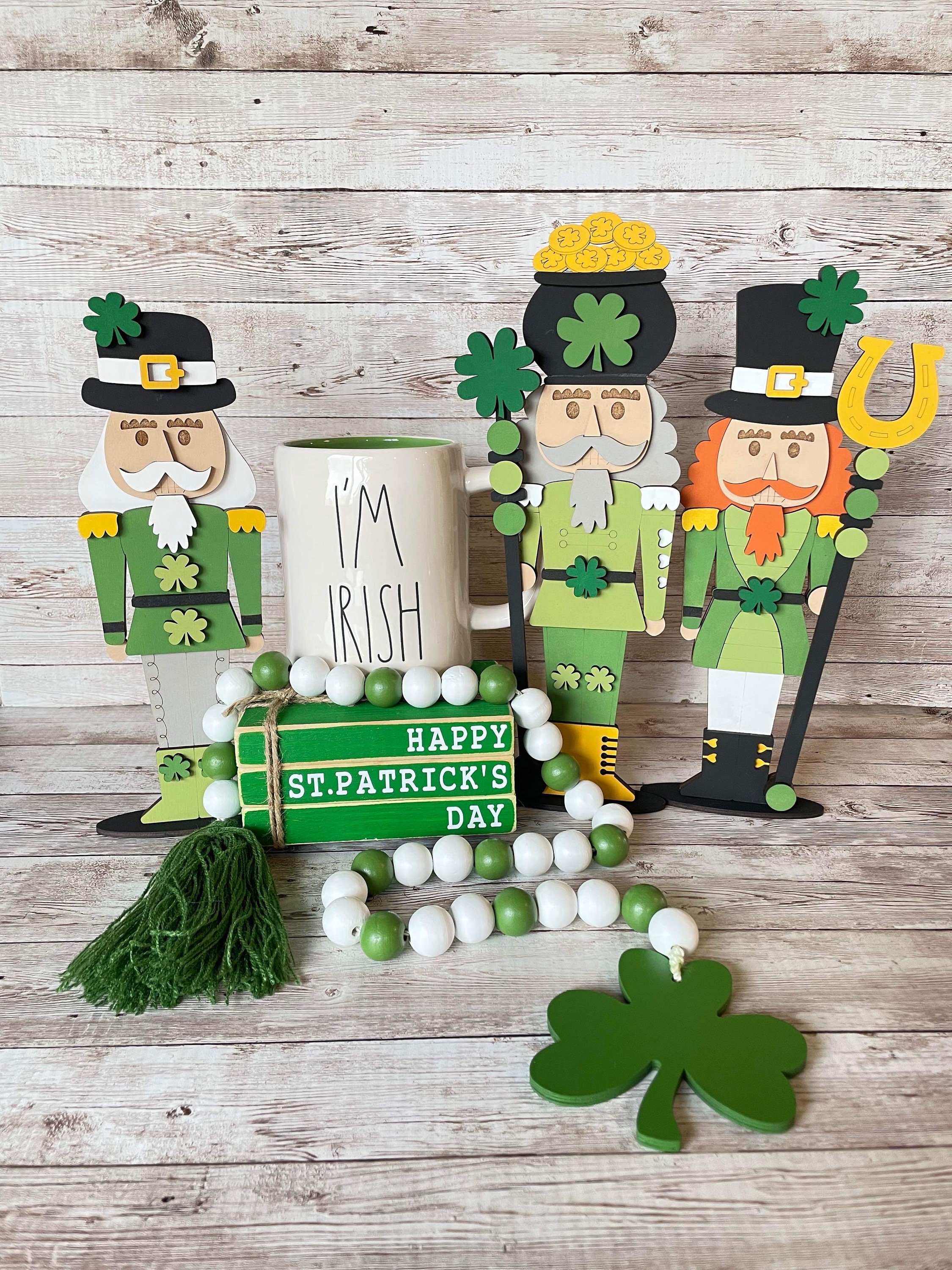 FUYUCHEN St. Patrick's Day Hausflagge – 71,1x101,6 Cm, Doppelseitig, Jute, Mit Kleeblatt & Mason Jar Design
