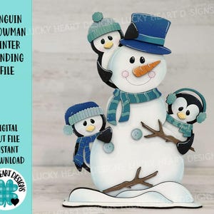 Muñeco de nieve de invierno de pingüino de pie Archivo SVG, Glowforge, Navidad, Bandeja escalonada LuckyHeartDesignsCo