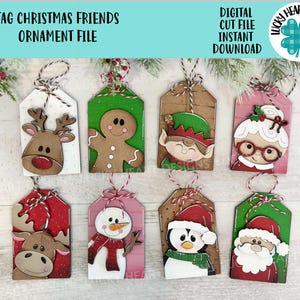 Adorno navideño con etiqueta "Amigos" (archivo SVG), Papá Noel, Rodolfo, Elfo, Alce, Pingüino, Muñeco de nieve, Pan de jengibre, Calcetín Glowforge, LuckyHeartDesignsCo