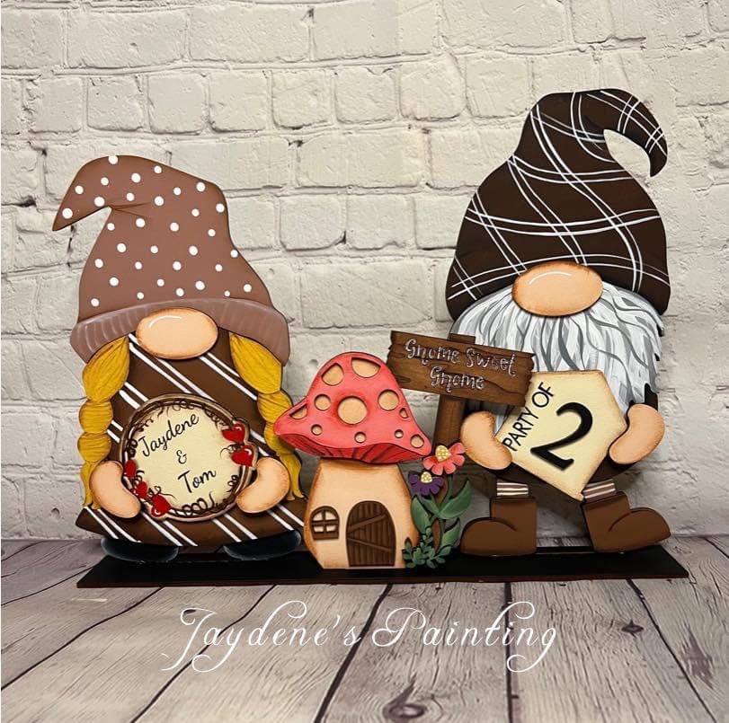 Family Home Standing Tall Gnome Interchangeable File SVG, Glowforge ...