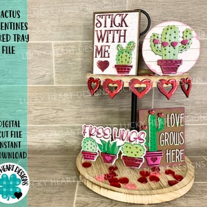Kaktus Valentinstag Tiered Tray Datei SVG, Glowforge Tier Tablett, LuckyHeartDesignsCo