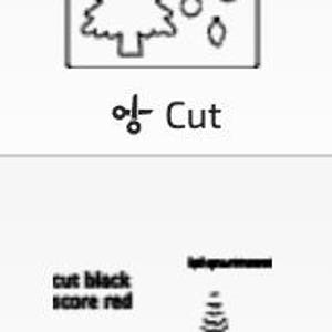 Puede incluir: Un dibujo en blanco y negro de un &aacute;rbol de Navidad con adornos y estrellas. El texto "cut black score red" est&aacute; debajo de la imagen.