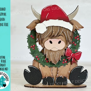 Highland Christmas Wreath Standing File SVG, vaca, feriado, árvore, ornamento, fazenda, bandeja em camadas Glowforge, LuckyHeartDesignsCo