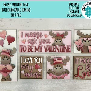 Archivo SVG de letrero inclinado intercambiable de Moose Valentine, amor, bosque, corazón, bandeja escalonada Glowforge, LuckyHeartDesignsCo