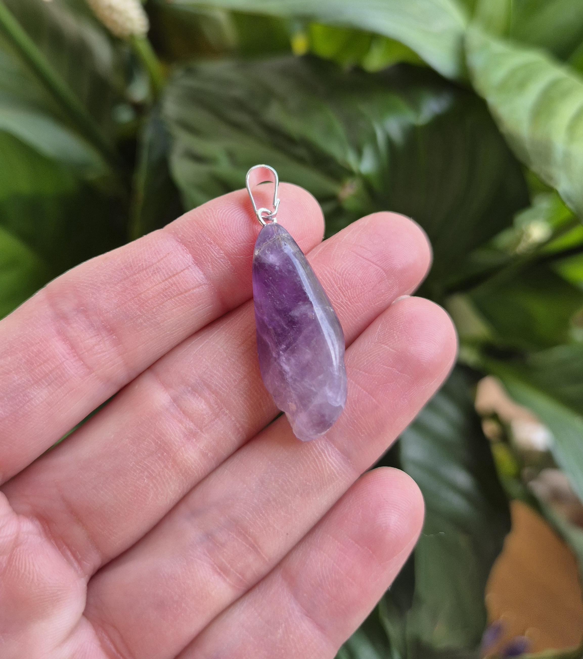 アメジスト タンブルのネックレス アメジスト タンブルストーン ネックレス：シルバーペンダント、2月の