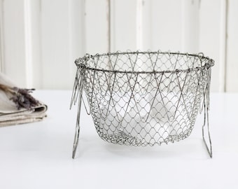 Vintage French metal wire egg basket, small gathering basket, lettuce or fruit basket - French farmhouse kitchen home decor