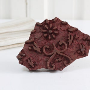 Antique red primitive Oriental wooden batik stamp, Asian handmade textile printing block, hand carved wood stamp home decoration, BOHO style image 1