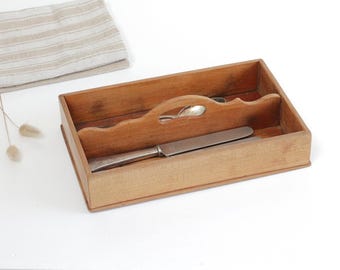 Vintage hand made wooden cutlery tray, primitive utensil storage caddy, rustic divided box with shaped handle, Farmhouse country decor