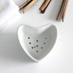 Vintage French heart shaped cheese mold, small white porcelain cheese mold, cheese Strainer, faisselle - French Farmhouse Kitchen Decor