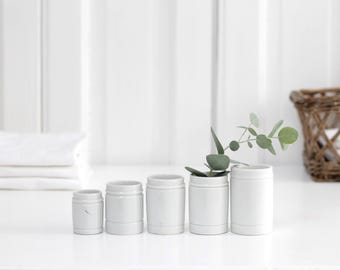 Set of 5 Antique small white porcelain ointment jars, 15, 30 and 50 ml stoneware pharmacy pots, chemist jar, toothpick holder