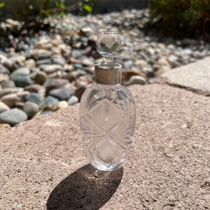 Vintage Cut Glass & Sterling Silver Perfume Bottle | Collectable Perfume Bottle | Vintage Perfume Bottle with Stopper