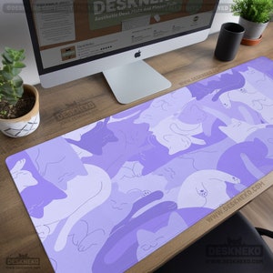 Süße Katzen Schreibtischmatte, Lila Mauspad Handgelenkstütze, Großes Gaming Mousepad xl, LED/RGB Tastatur matt xxl, Kawaii Pastell Violett Ästhetische Schreibtischmatte