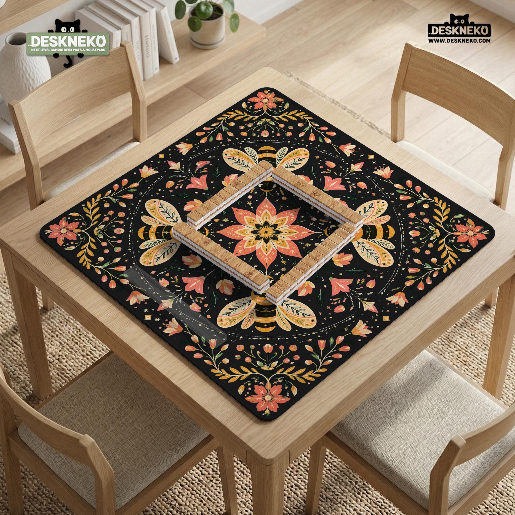 Black Bee Mahjong Mat image 4